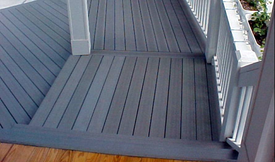 Covered composite walkway with white railings
